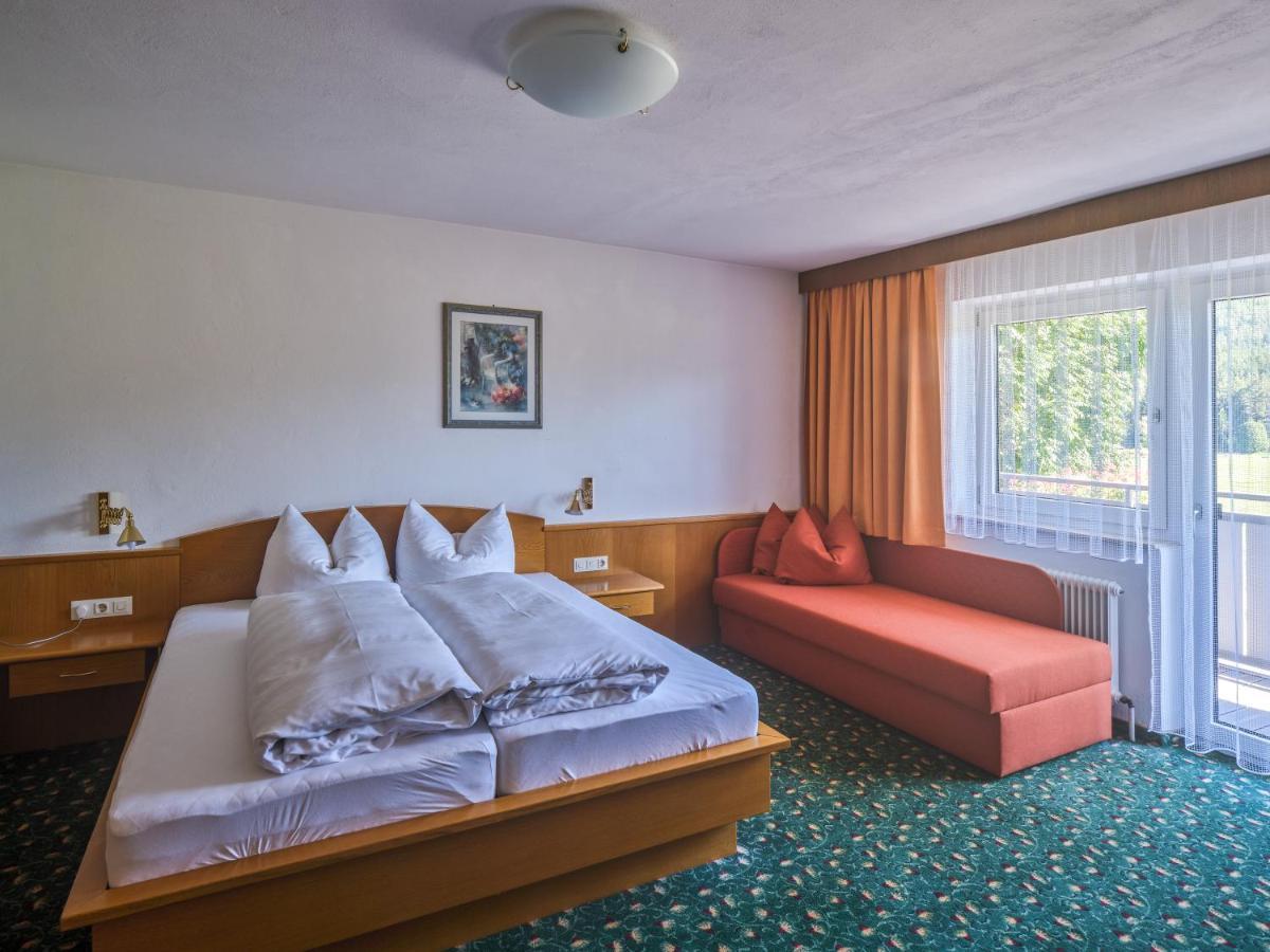 Apartmenthaus - Café - Zugspitze Leutasch Esterno foto